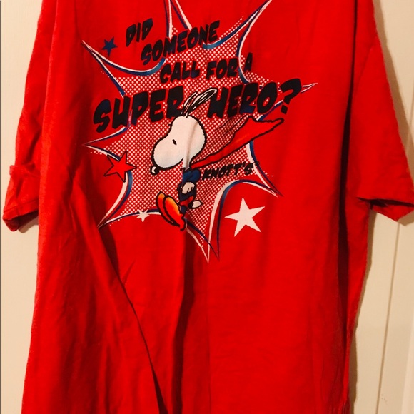Cedar Fair Other - Men’s short sleeve t shirt size L with Snoopy Cedar Fair Other - Men’s short sleeve t shirt size L with Snoopy